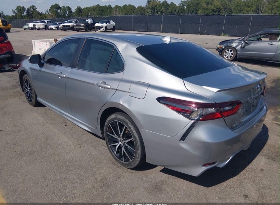 Car Image 2023 TOYOTA CAMRY