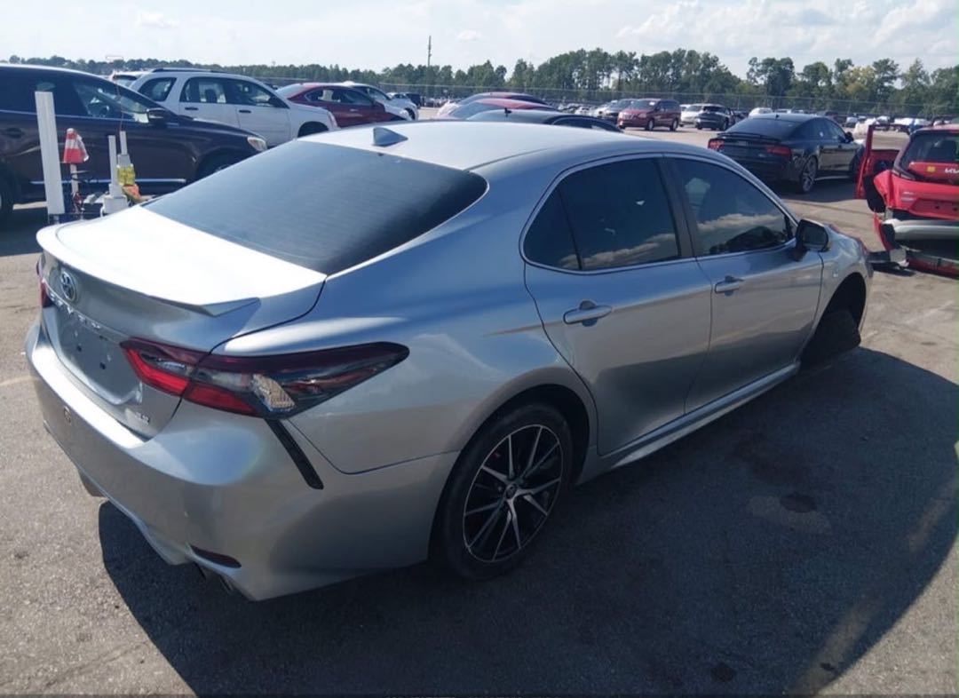 Car Image 2023 TOYOTA CAMRY