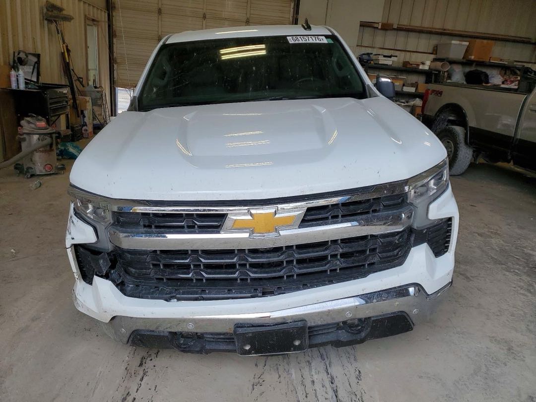 Car Image 2026 CHEVROLET SILVERADO