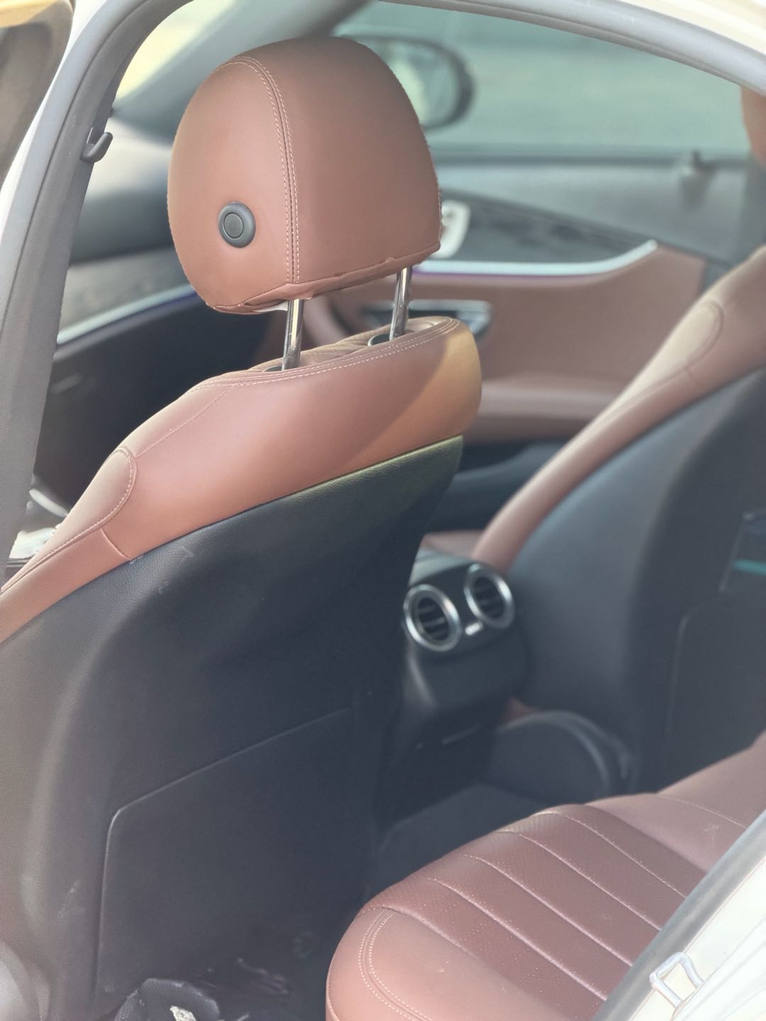 Car Image 2017 MERCEDES E Class 300