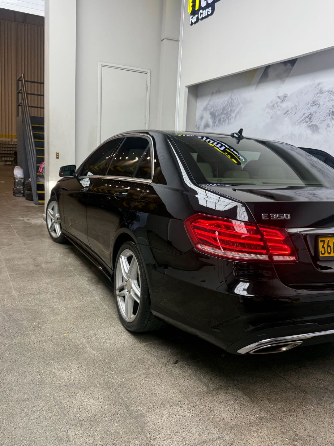 Car Image 2014 MERCEDES E Class 350