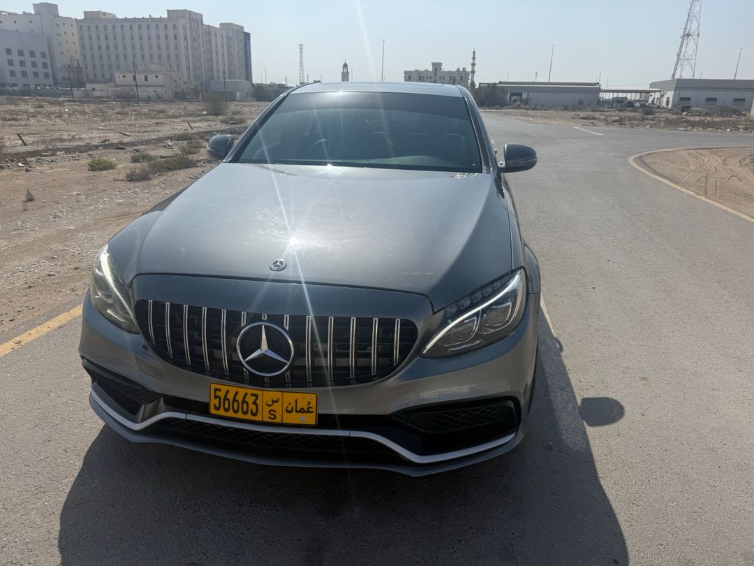 Car Image 2018 MERCEDES C Class 300