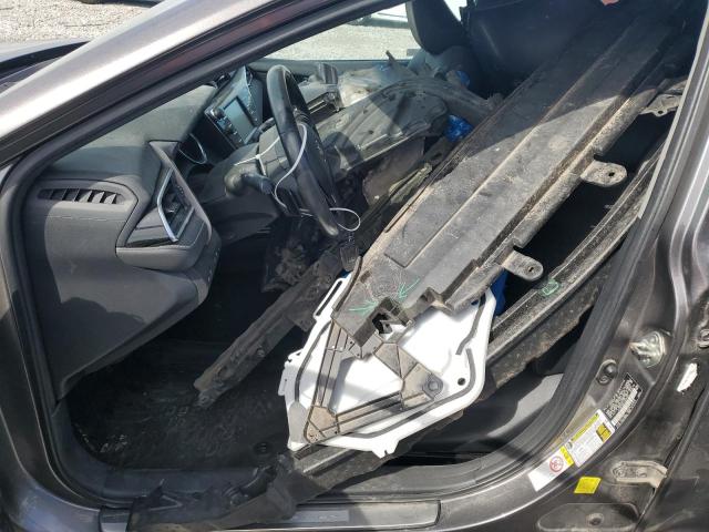 Car Image 2018 TOYOTA CAMRY