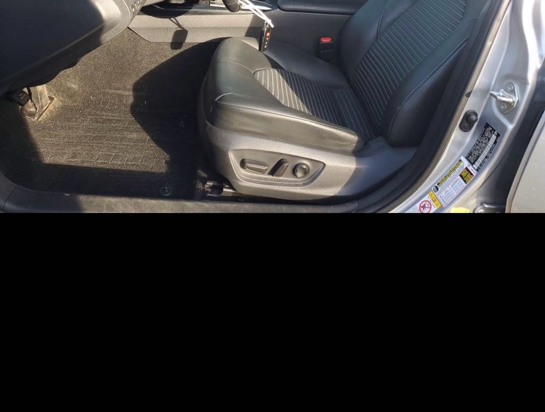 Car Image 2018 TOYOTA CAMRY