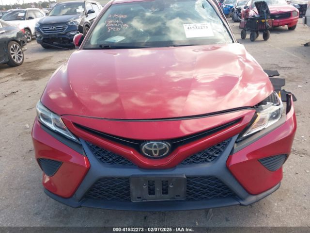 Car Image 2019 TOYOTA CAMRY