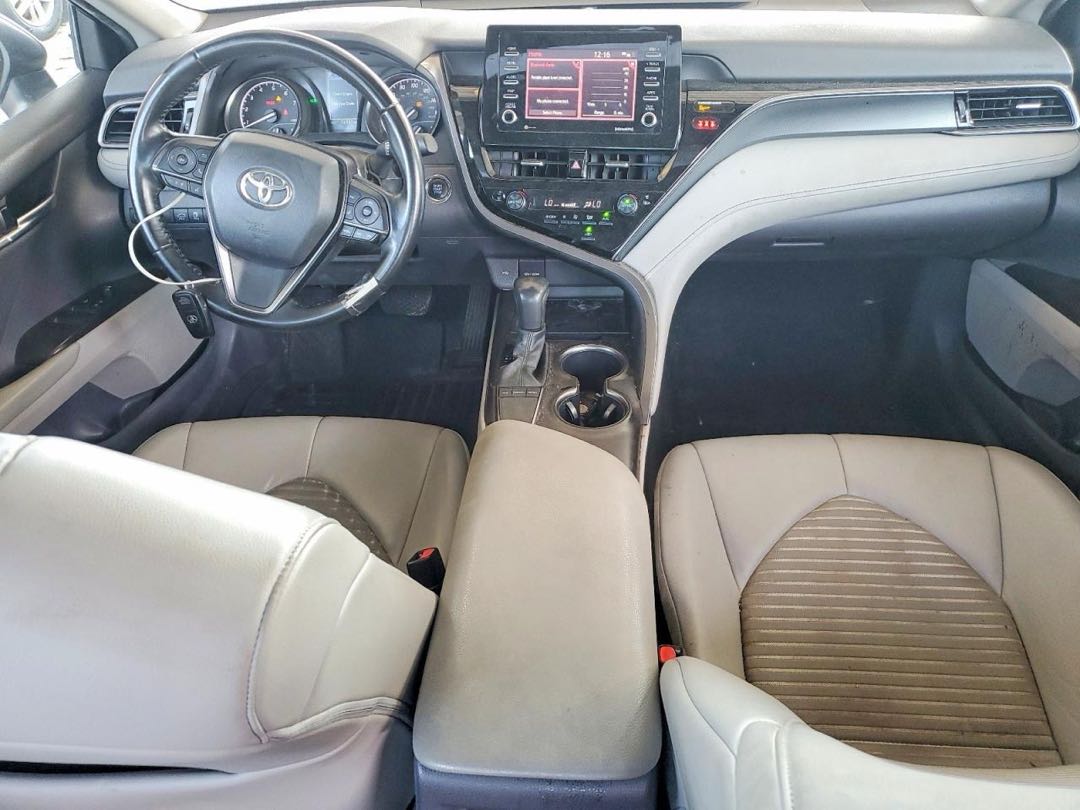 Car Image 2022 TOYOTA CAMRY