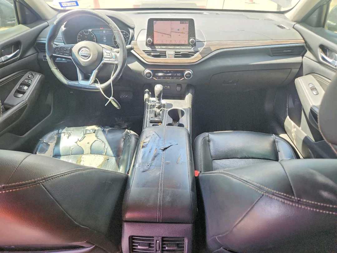 Car Image 2019 NISSAN ALTIMA