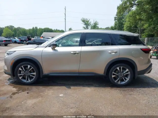Car Image 2023 INFINITI QX60