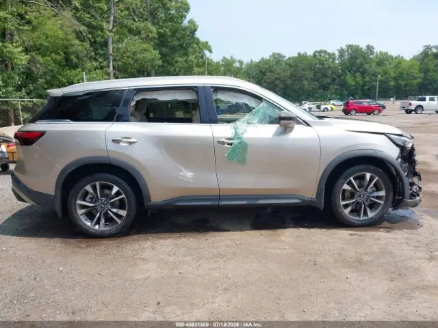Car Image 2023 INFINITI QX60