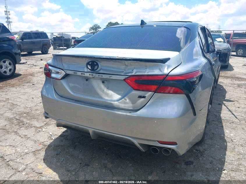 Car Image 2020 TOYOTA CAMRY