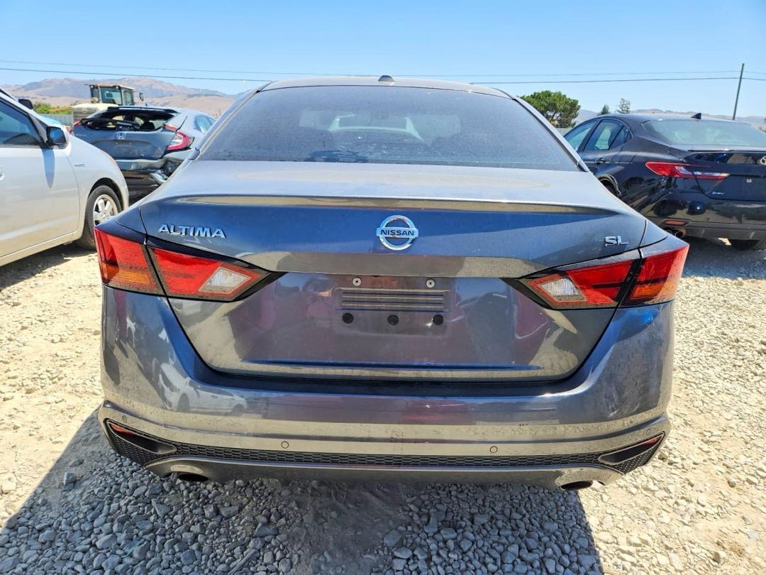 Car Image 2019 NISSAN ALTIMA