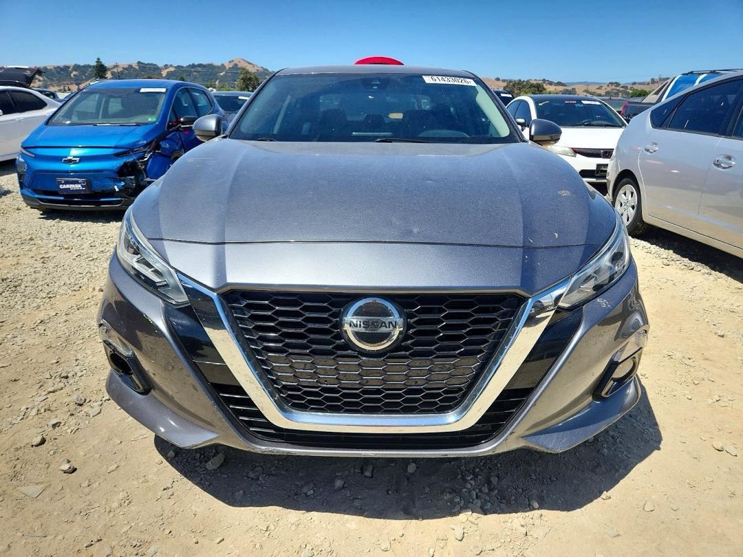 Car Image 2019 NISSAN ALTIMA