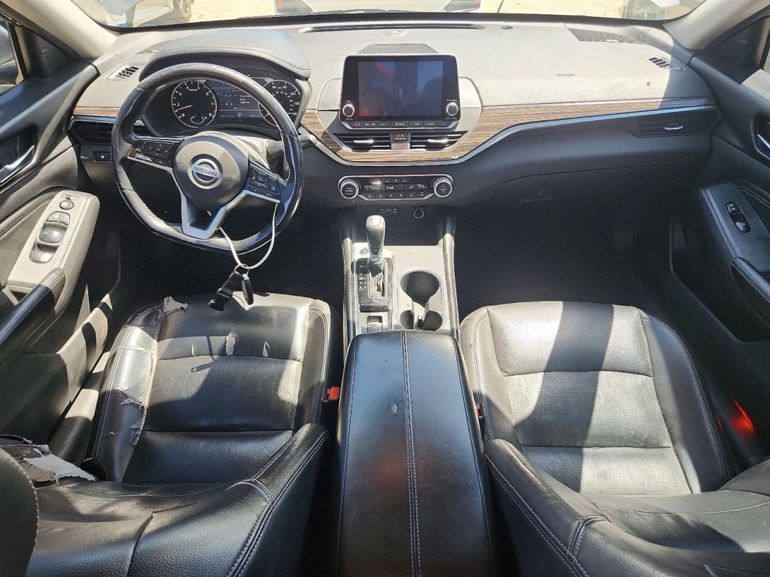 Car Image 2019 NISSAN ALTIMA