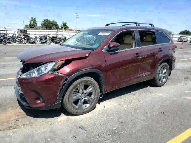 Car Image 2018 TOYOTA HIGHLANDER