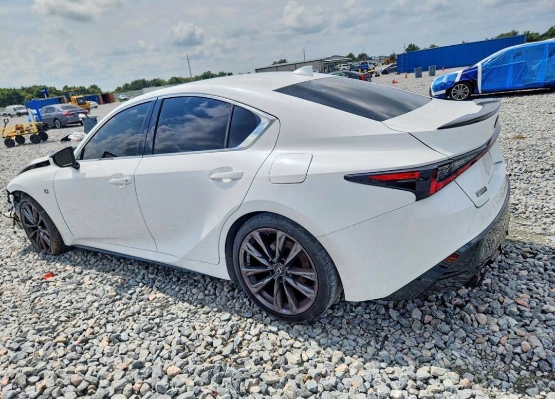 Car Image 2021 LEXUS IS