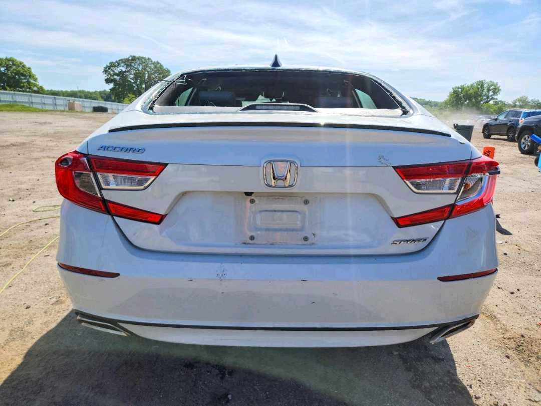Car Image 2021 HONDA ACCORD