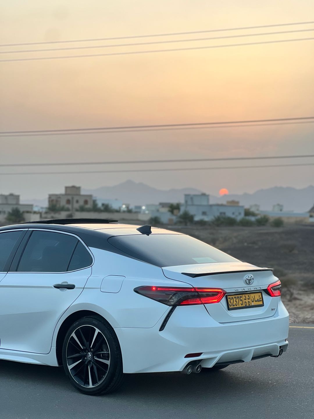 Car Image 2019 TOYOTA CAMRY XSE