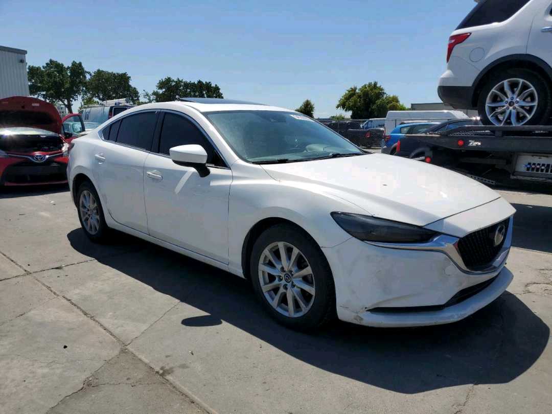 Car Image 2018 MAZDA 6