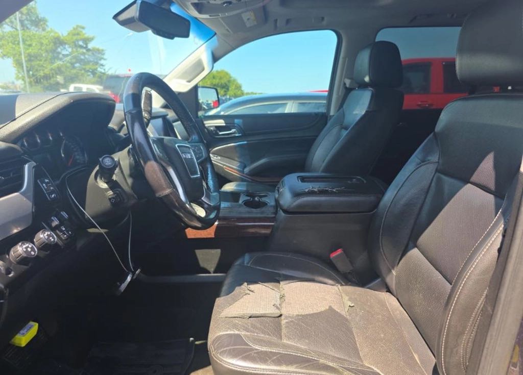 Car Image 2018 GMC YUKON