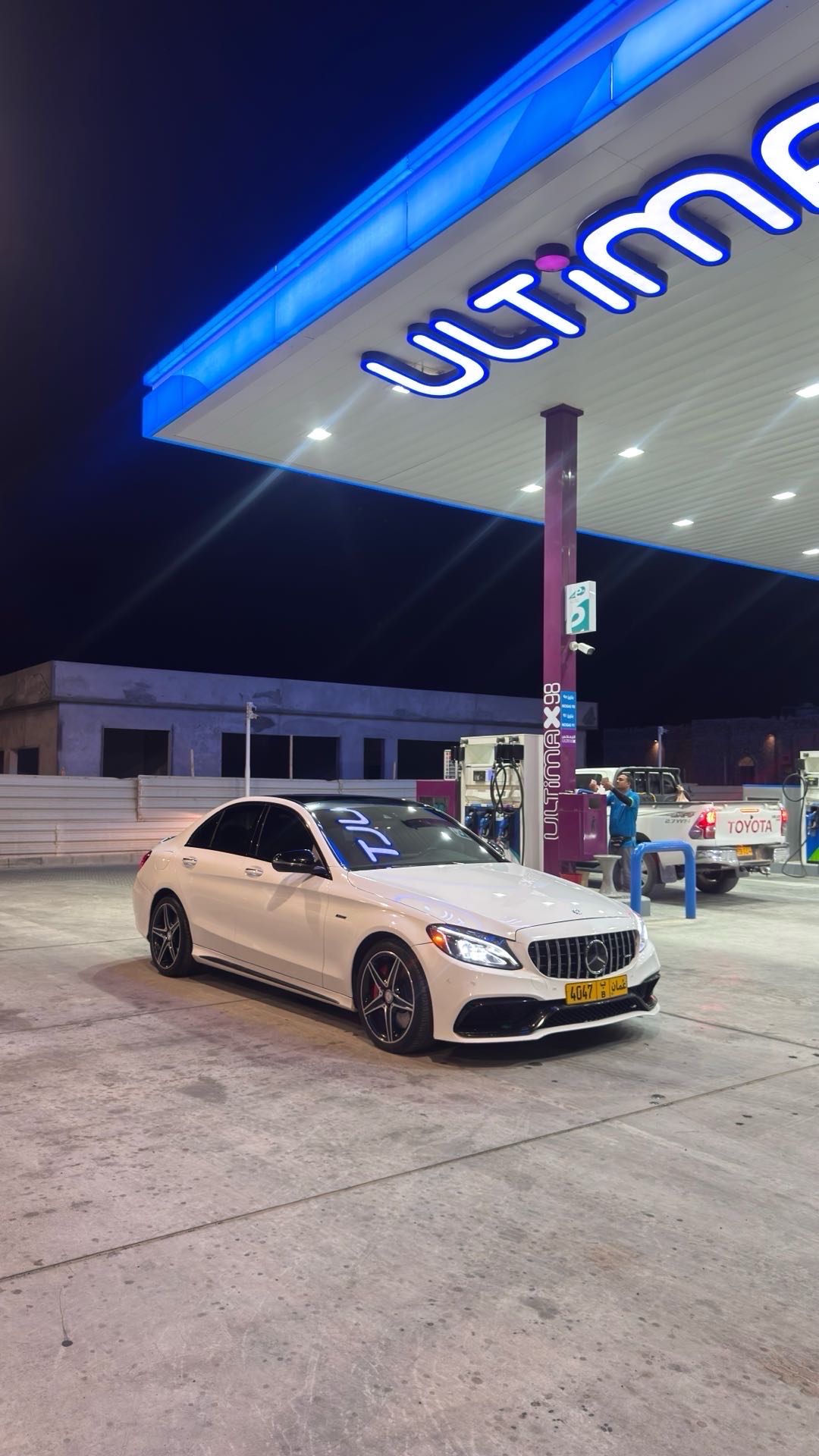 Car Image 2016 MERCEDES C Class 43