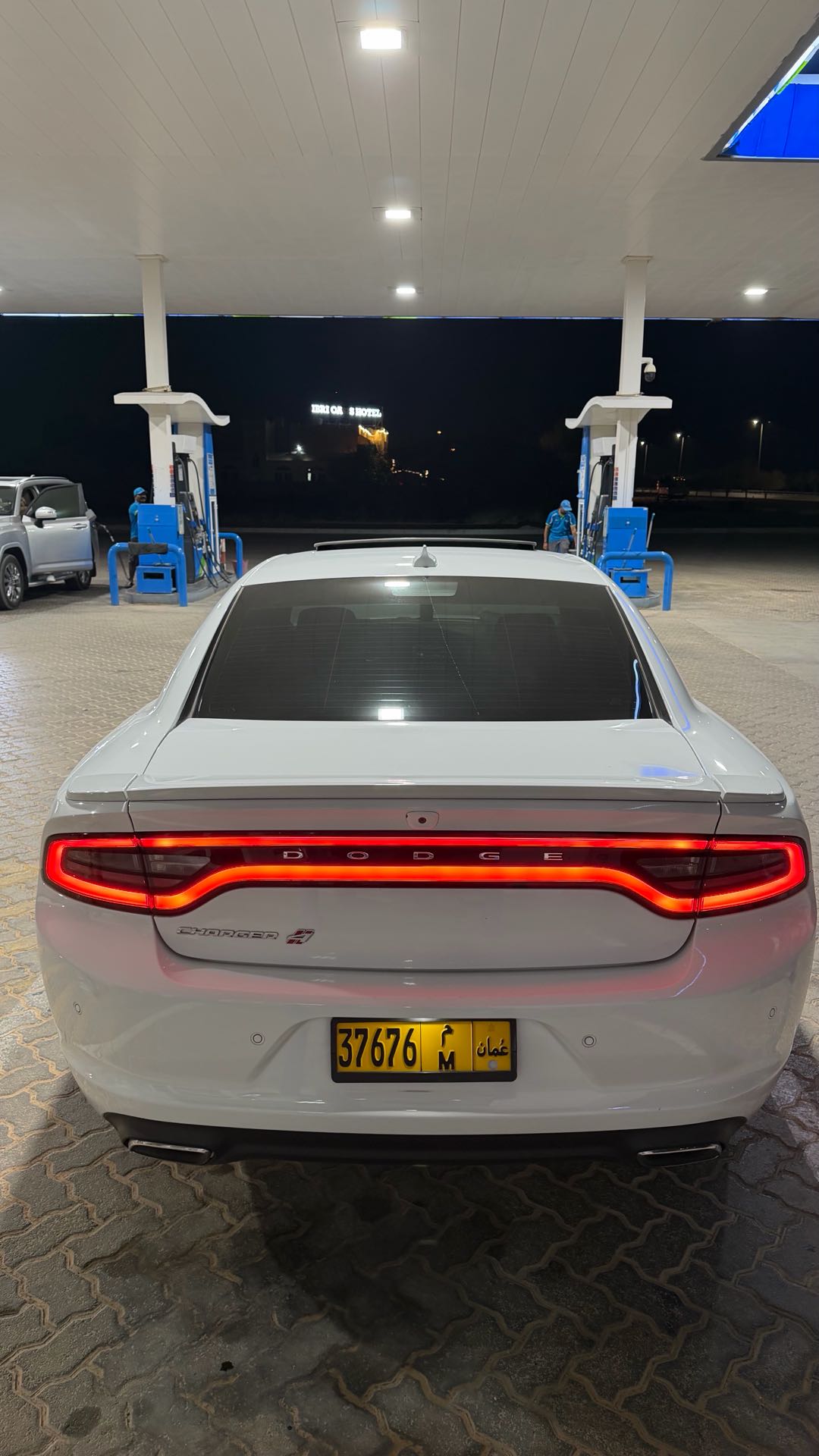 Car Image 2018 DODGE CHARGER GT