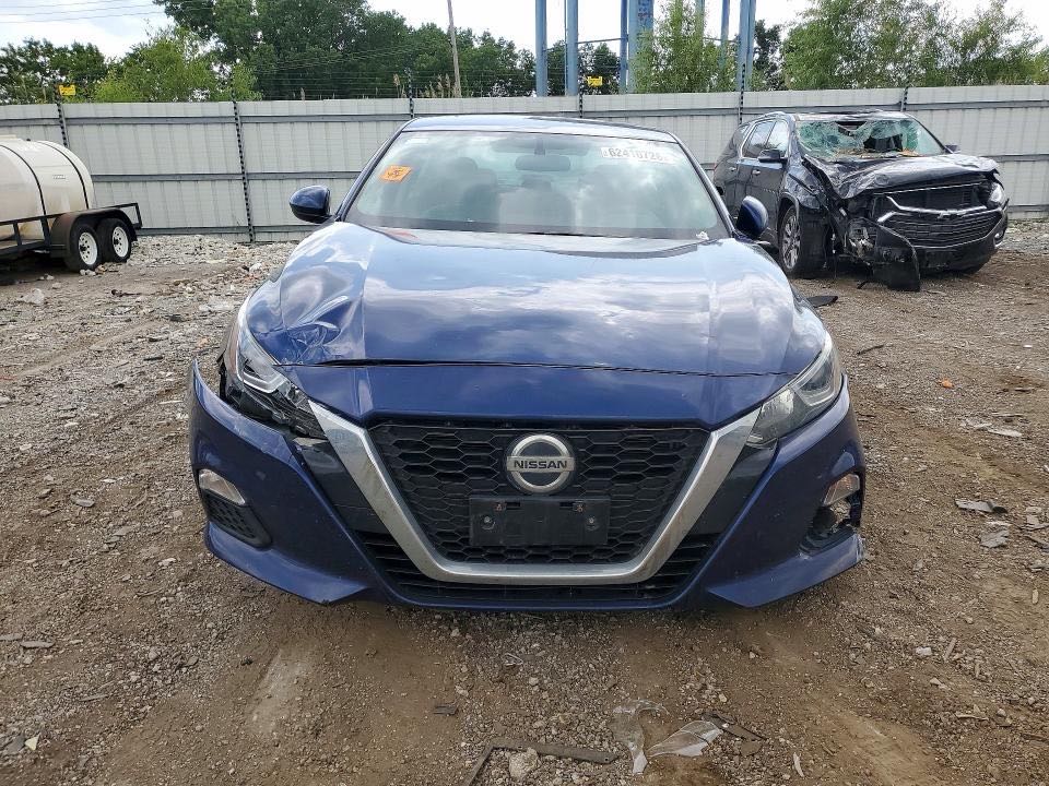 Car Image 2020 NISSAN ALTIMA