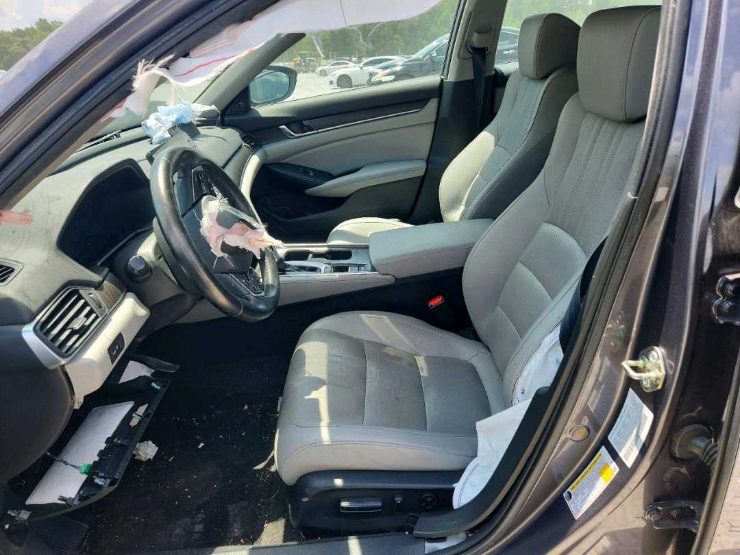 Car Image 2020 HONDA ACCORD