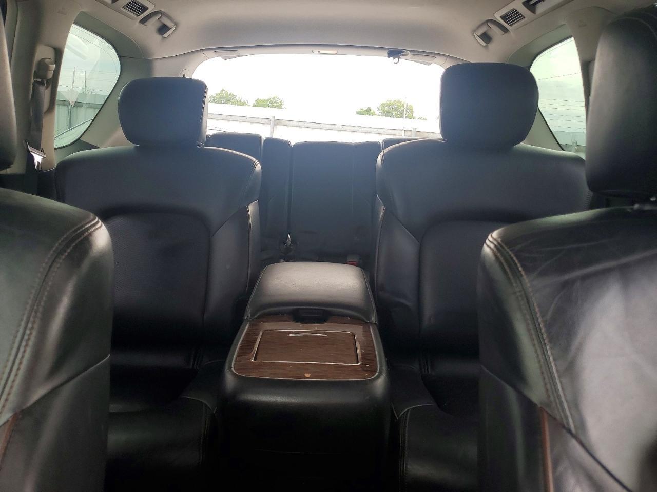 Car Image 2018 NISSAN ARMADA