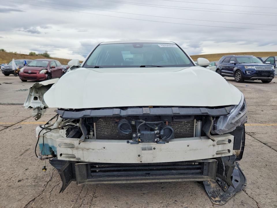 Car Image 2019 NISSAN ALTIMA