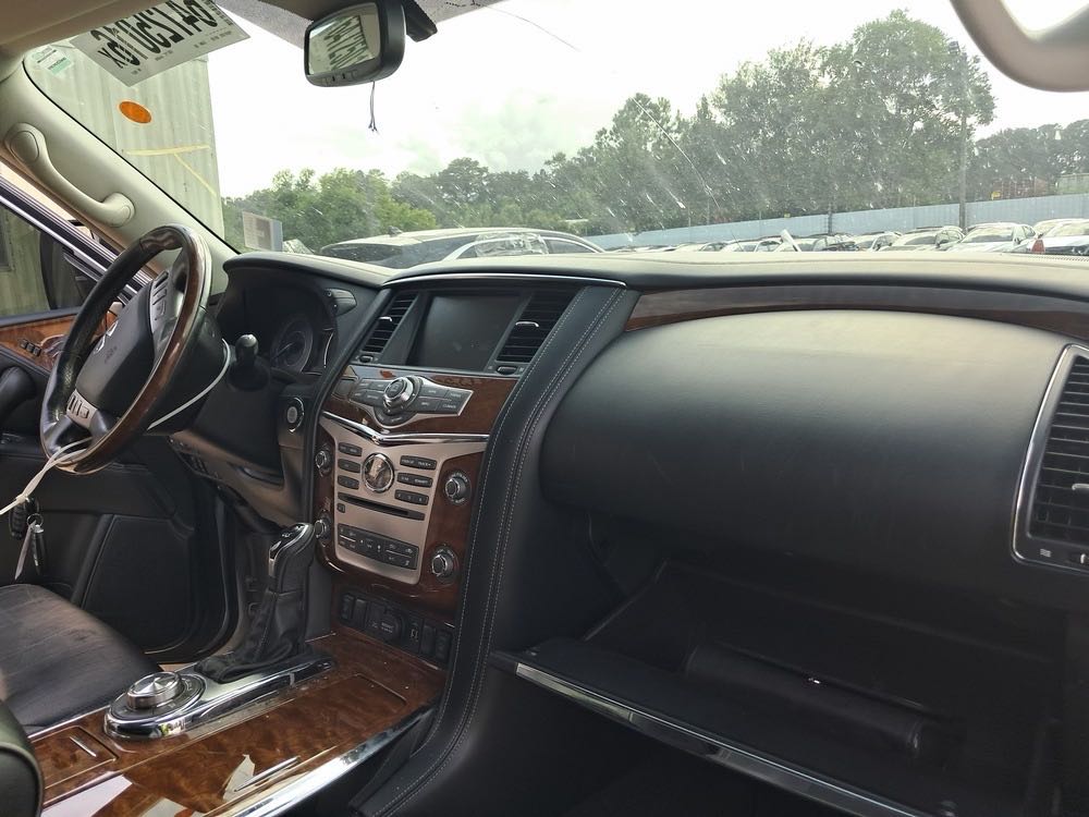 Car Image 2018 INFINITI QX80