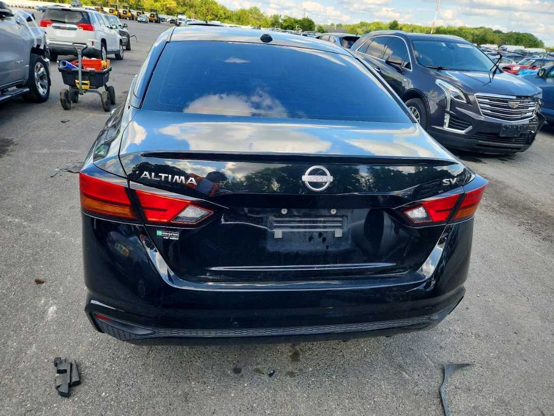 Car Image 2024 NISSAN ALTIMA