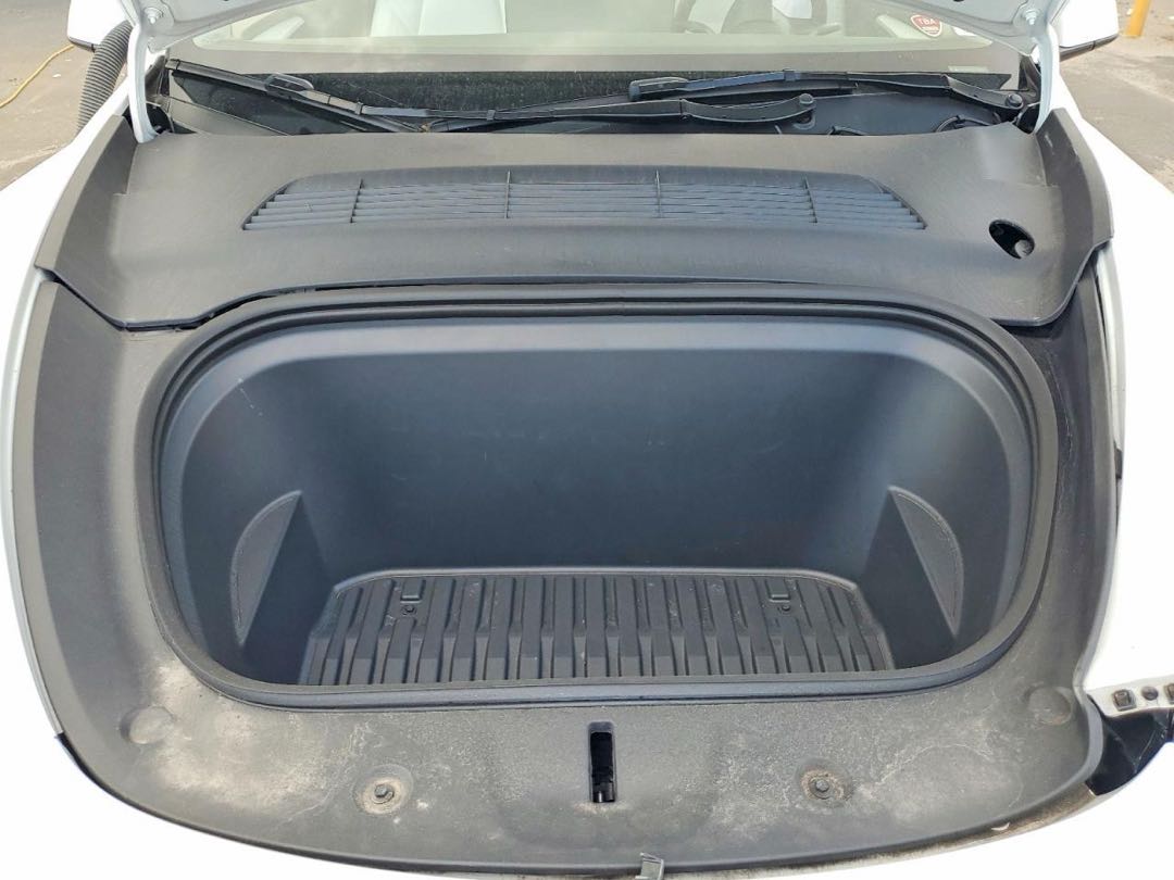 Car Image 2023 TESLA Model Y