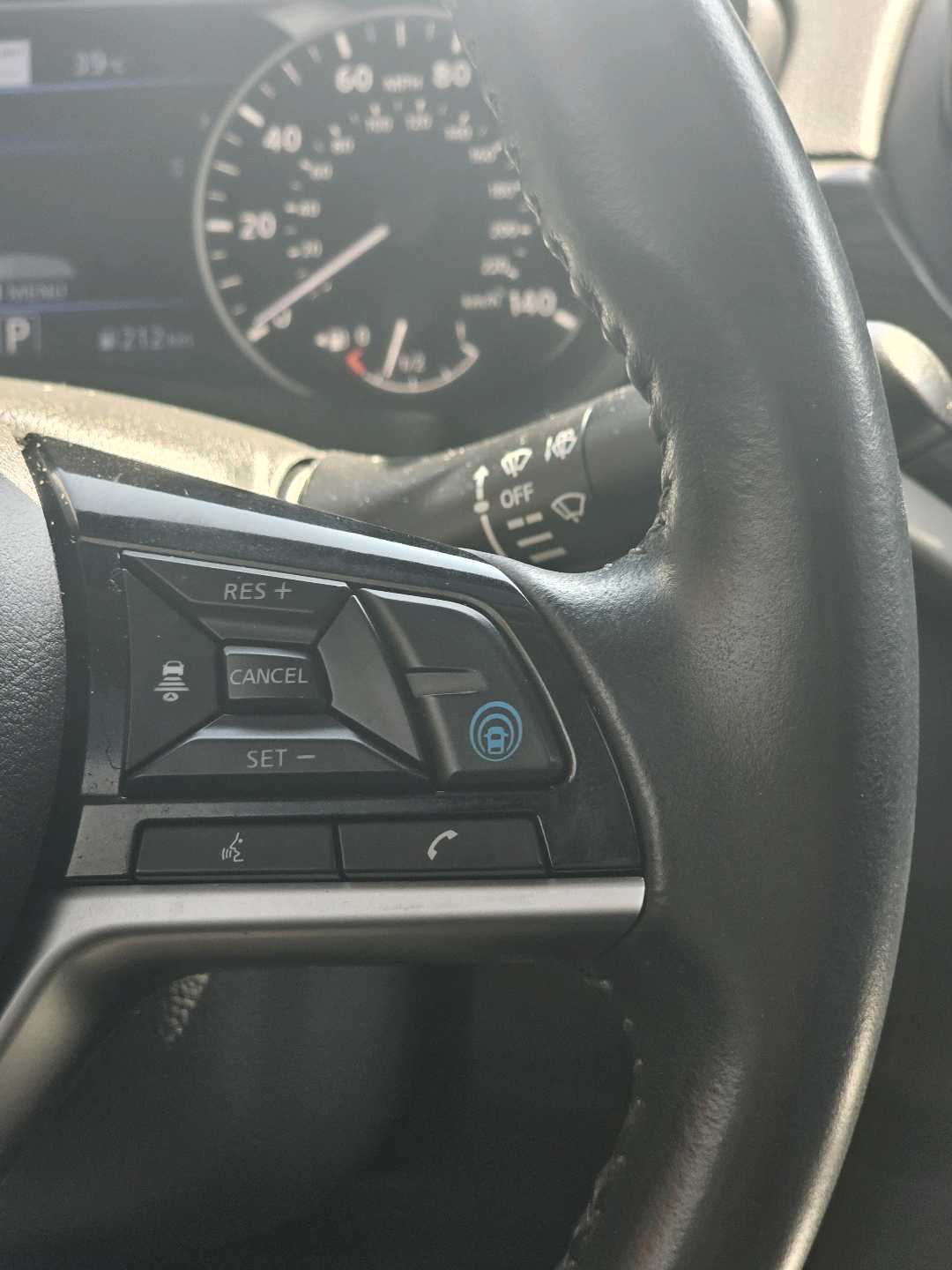 Car Image 2023 NISSAN ALTIMA SV