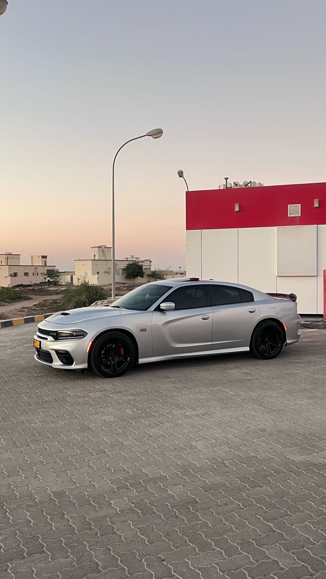 Car Image 2020 DODGE CHARGER SXT