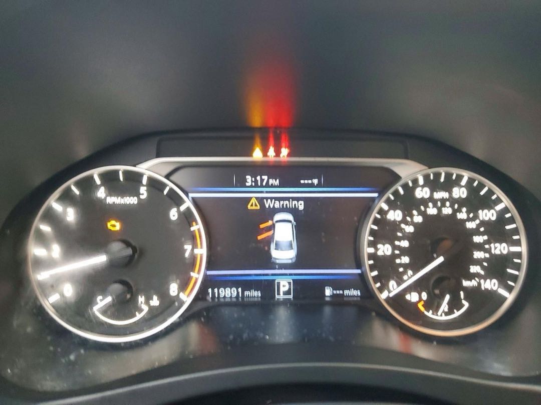Car Image 2019 NISSAN ALTIMA
