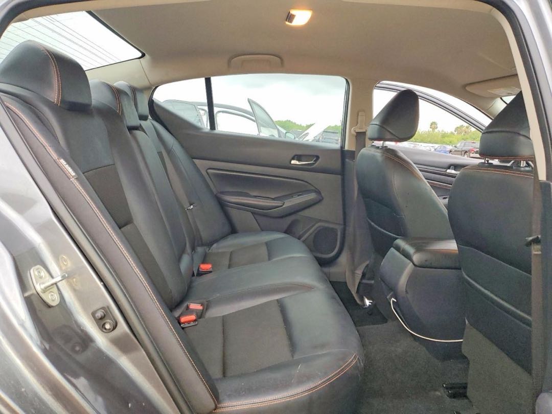 Car Image 2019 NISSAN ALTIMA