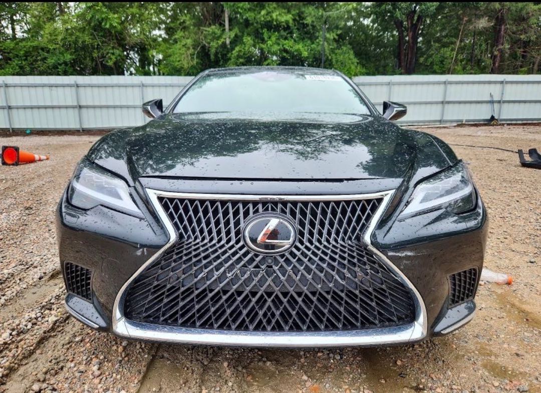 Car Image 2022 LEXUS LS