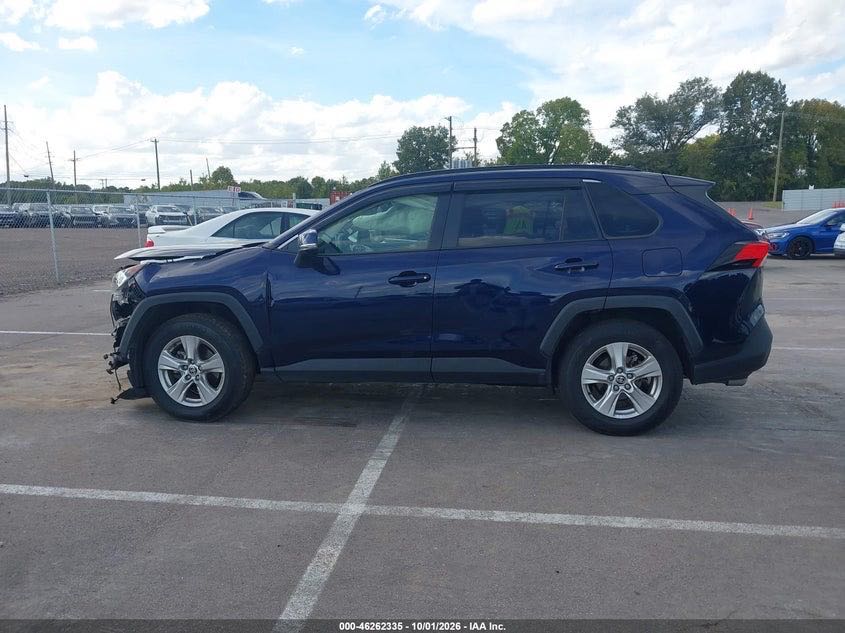 Car Image 2020 TOYOTA RAV4