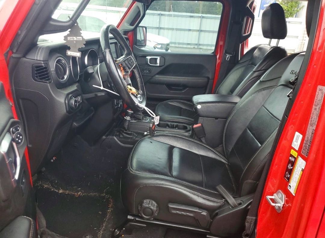 Car Image 2021 JEEP WRANGLER