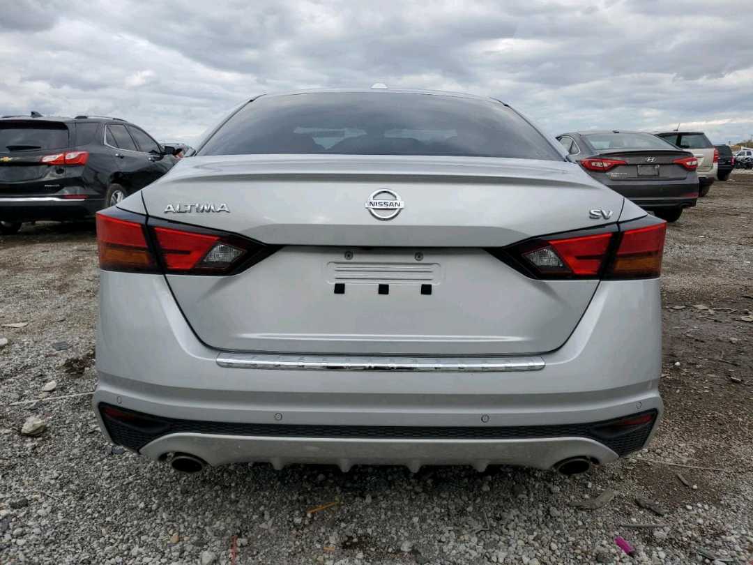 Car Image 2022 NISSAN ALTIMA