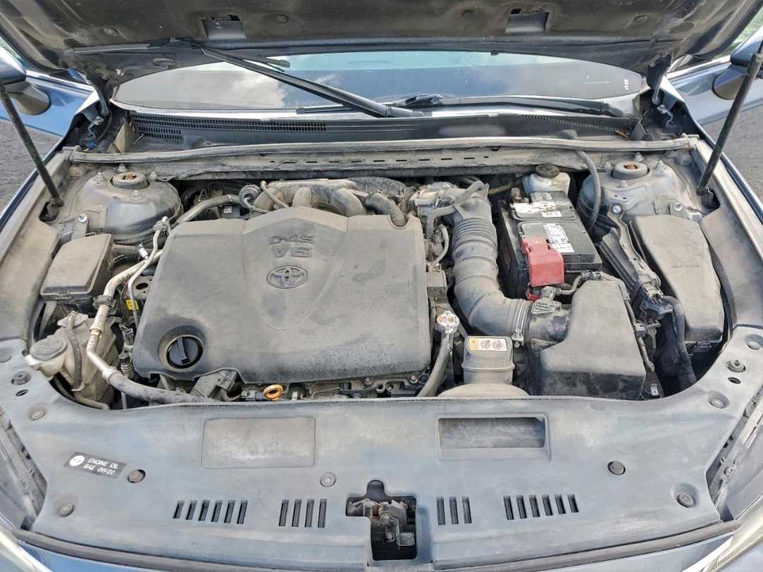 Car Image 2019 TOYOTA AVALON