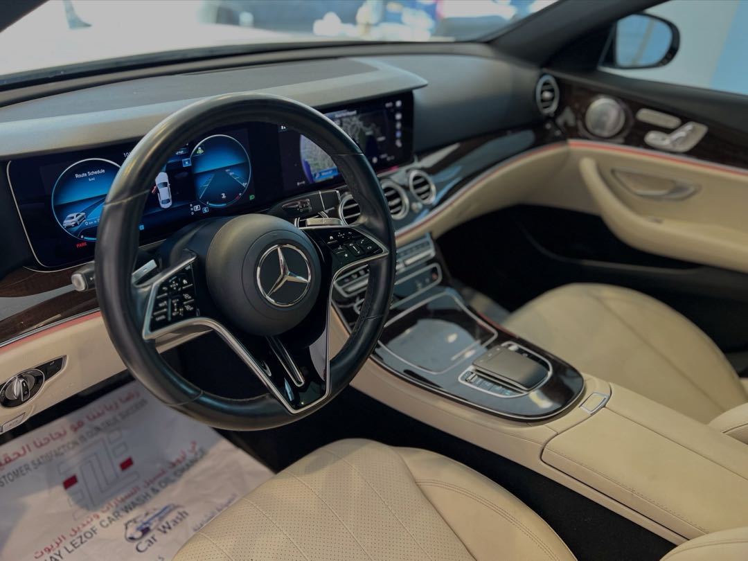 Car Image 2021 MERCEDES E Class 350