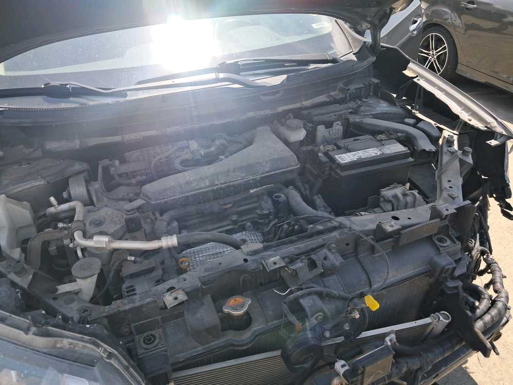 Car Image 2019 NISSAN ROGUE