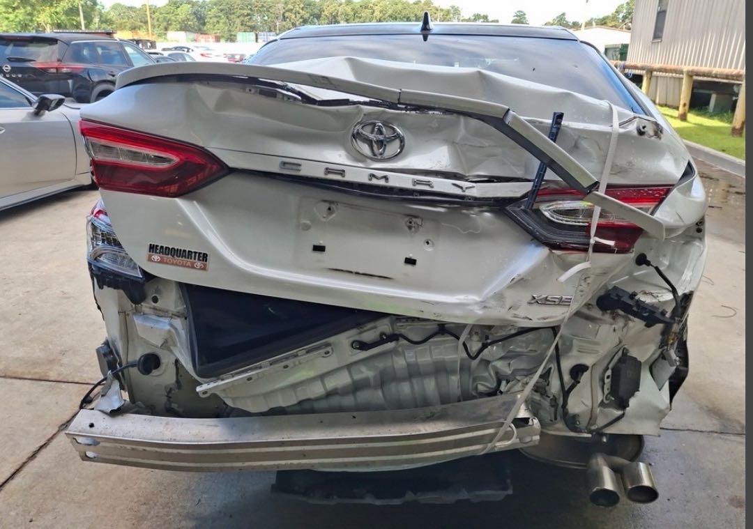 Car Image 2019 TOYOTA CAMRY