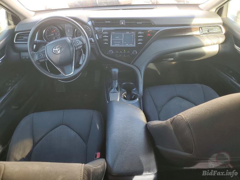 Car Image 2019 TOYOTA CAMRY