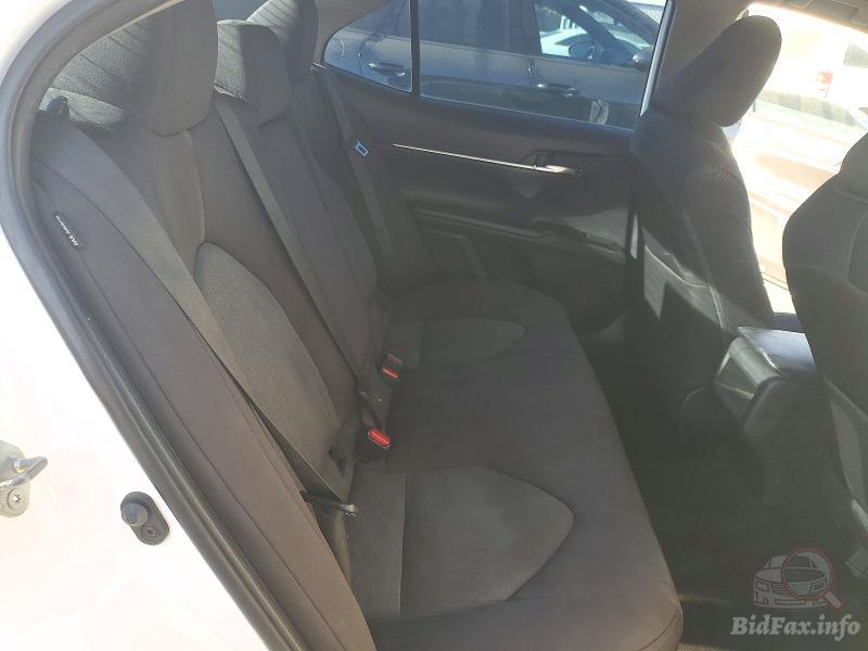 Car Image 2019 TOYOTA CAMRY