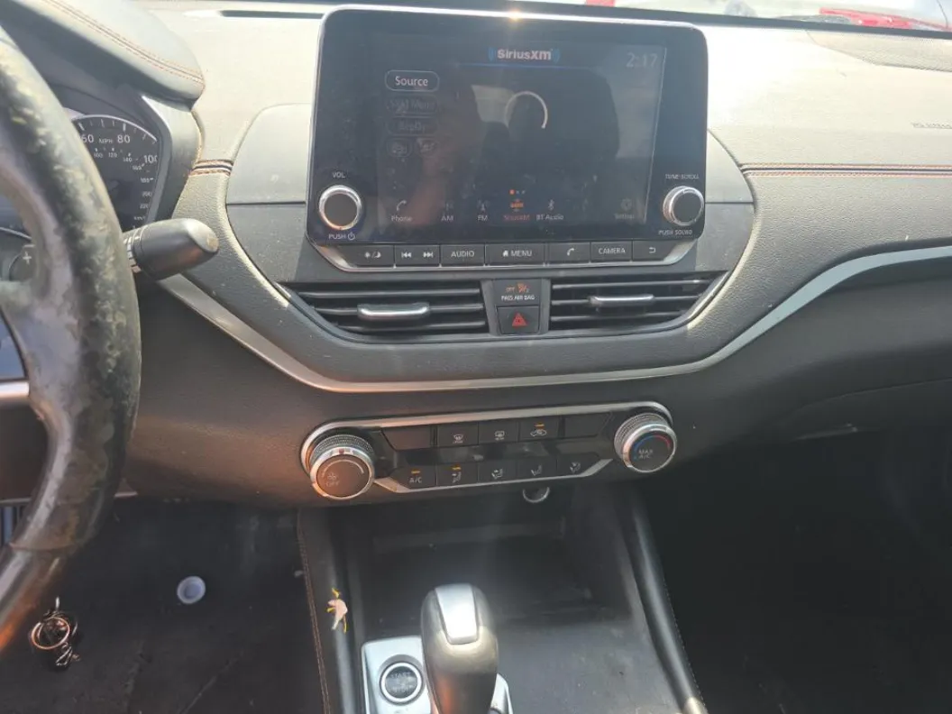 Car Image 2019 NISSAN ALTIMA