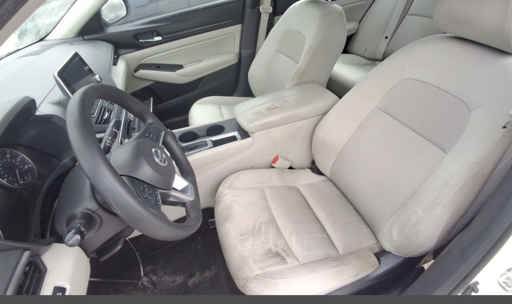 Car Image 2019 NISSAN ALTIMA