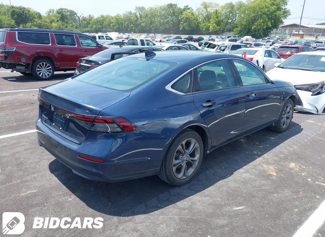 Car Image 2024 HONDA ACCORD