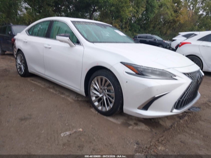 Car Image 2023 LEXUS ES